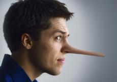 7 حركات تكشف الشخص الكذاب