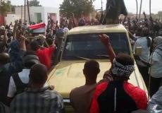 السودان الان مدير مستشفى ابراهيم مالك يشتبك مع الاطباء المحتجين