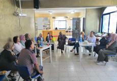 المركز الفلسطيني يعقد ورشة تعريفية للمؤسسات الأهلية