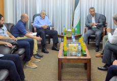 وكيل اقتصاد غزة يستقبل وفدا من الاتحاد العام للصناعات الغذائية