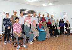 دورة تدريبية لطلبة كلية طب الأسنان في جامعة فلسطين