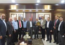 قلقيلية : وزير الزراعة ومحافظ قلقيلية يبحثان تعزيز التعاون المشترك.