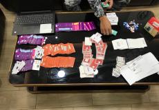 ضبط شرائح اتصال إسرائيلية في الخليل