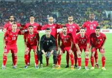 بعثة الفدائي تصل قطر وتلاقي منتخبها الثلاثاء