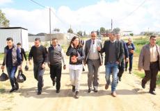 سفيرة الدنمارك بفلسطين تطلع على تجربة الكلية في دعم المشاريع الزراعية