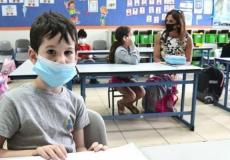 إسرائيل تقرر إغلاق 106 من المدارس ورياض الأطفال بسبب تفشي كورونا