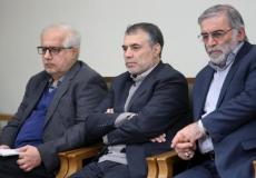 العالم الإيراني زاده الأول من اليمين
