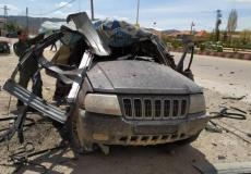 السيارة التي استهدفتها طائرة إسرائيلية في سورية، الأربعاء الماضي