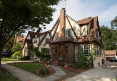 منزل والد الرئيس الامريكي ترامب