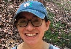 الطالبة الامريكية لارا القاسم