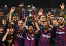 نادي برشلونة يتوج بطلا لكأس السوبر الإسباني