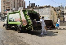 طواقم بلدية جباليا النزلة