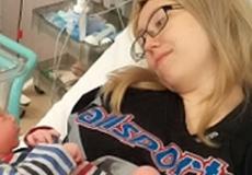 البريطانية تاشا ديفيز