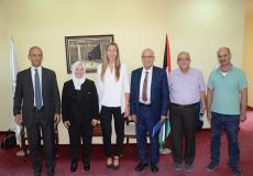 القنصل الايطالي في زيارة للمجلس التشريعي الفلسطيني