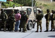 قوات الاحتلال الاسرائيلي تعتقل شاب - توضيحية 