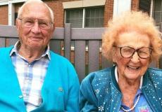 الحبيبان جون وفيليس