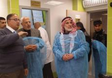 النائب الأسطل يتفقد مستشفى الهلال الإماراتي برفح