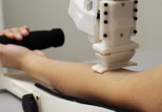 روبوت يرى تحت الجلد