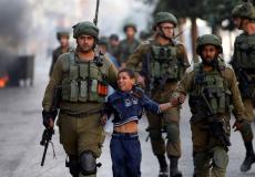 قوات الاحتلال الاسرائيلي تعتقل طفل - توضيحية