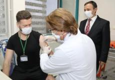 التطعيم بلقاح كورونا التركي