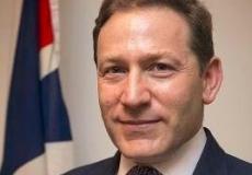 المتحدث باسم الحكومة البريطانية في الشرق الأوسط وشمال افريقيا إدون صامويل