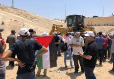 الخان  الاحمر