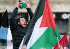 مواجهات عنيفة بمحيط السفارة الامريكية ببيروت