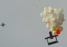 إطلاق بالونات على غلاف غزة