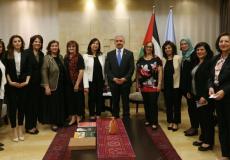 اشتية يستقبل وفداً من الائتلاف النسوي للعدالة والمساواة "إرادة"