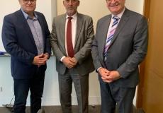 الصالح يطلع وزيرا أستراليا على واقع قطاع الحكم المحلي الفلسطيني وأبرز التحديات