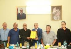 محافظ غزة يهنئ رئيس وأعضاء مجلس أمناء جامعة الأزهر-غزة لتوليهم المنصب الجديد