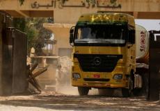 شاحنة وقود تدخل غزة عبر معبر رفح