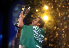 السعودي مساعد الدوسري بطل العالم في فيفا 2018