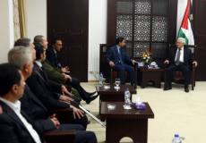 الرئيس محمود عباس أثناء لقاء لجنة الصداقة المصرية الفلسطينية