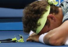 ساعدت الإصابة في هزيمة إستومين