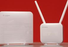 الأشعة الكهرومغناطيسية تنتشر في الفراغ بسرعة ثابتة