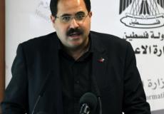 صبري صيدم وزير التربية والتعليم العالي