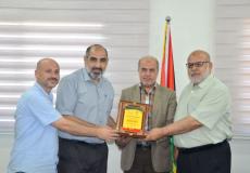 كلية العودة الجامعية تهنئ وكيل وزارة المالية بمنصبه الجديد