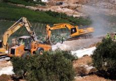 تجريف أراضي زراعية في الخليل - أرشيف