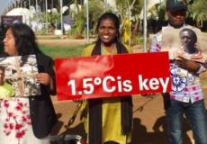 دعا متظاهرون خلال محادثات مراكش للمناخ إلى تحرك دولي أسرع لكبح ارتفاع درجة حرارة الأرض.