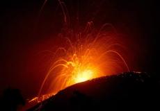 ثوارن بركان في بابوا غينيا الجديدة