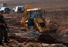 قوات الاحتلال تستولي على جرافة - ارشيفية