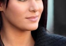 الفنانة مايا نصري