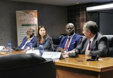 السفيرة حنان جرار خلال اجتماع في جنوب أفريقيا أمس