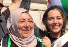 عروبة بركات وابنتها