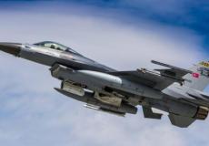 طائرة حربية