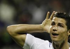 رونالد عند انضمامه إلى ريال مدريد في 2010