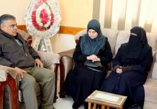 مدير التربية والتعليم بخانيونس يناقش سبل التعاون مع جمعية رائدات المستقبل