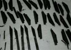 ابتلع الرجل السكاكين على مدى ثلاثة أشهر.