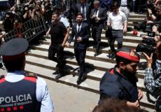 ميسي لحظة وصوله إلى المحكمة